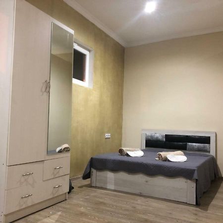 - Granada - Boutique Hotel - Tbilisi - Zewnętrze zdjęcie