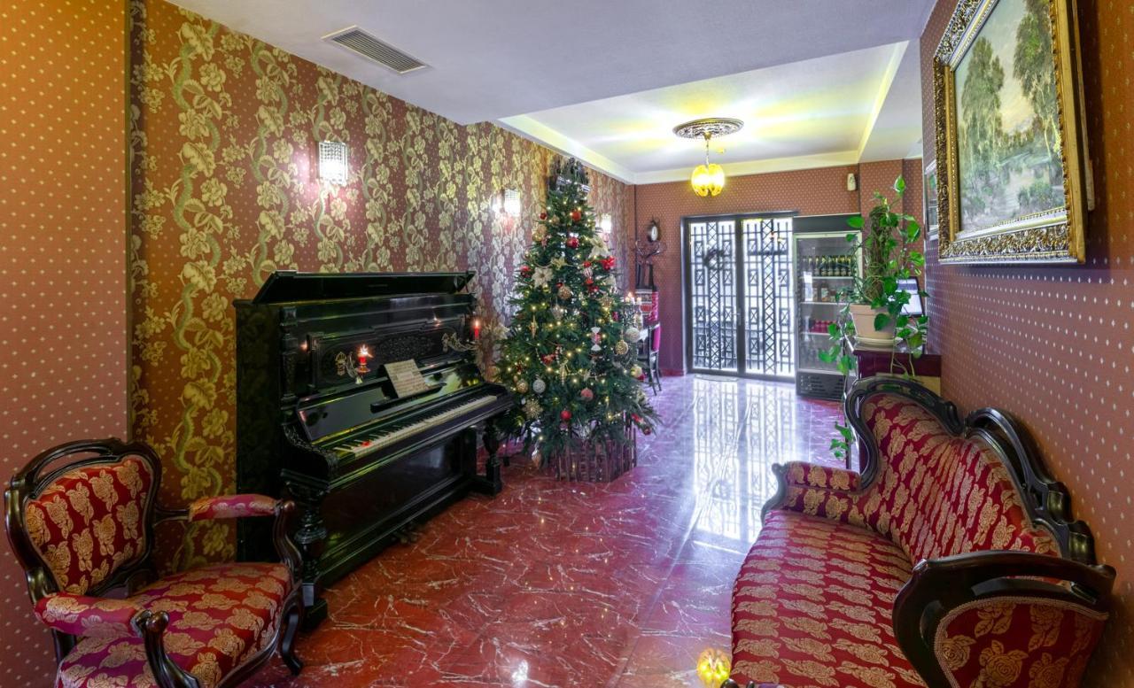 - Granada - Boutique Hotel - Tbilisi - Zewnętrze zdjęcie