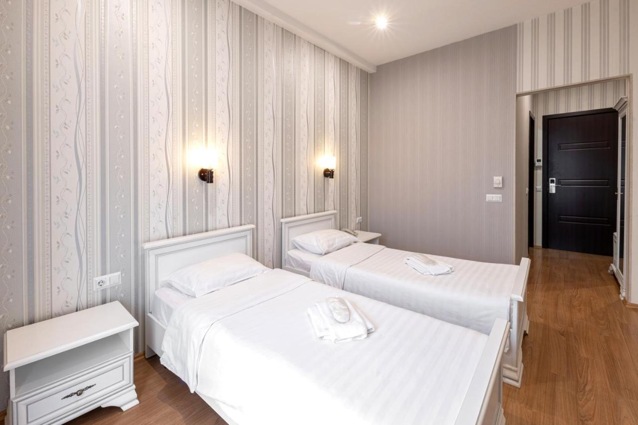 - Granada - Boutique Hotel - Tbilisi - Zewnętrze zdjęcie