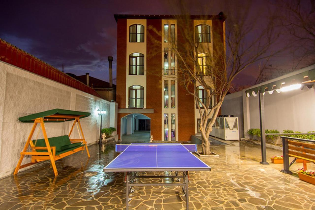 - Granada - Boutique Hotel - Tbilisi - Zewnętrze zdjęcie