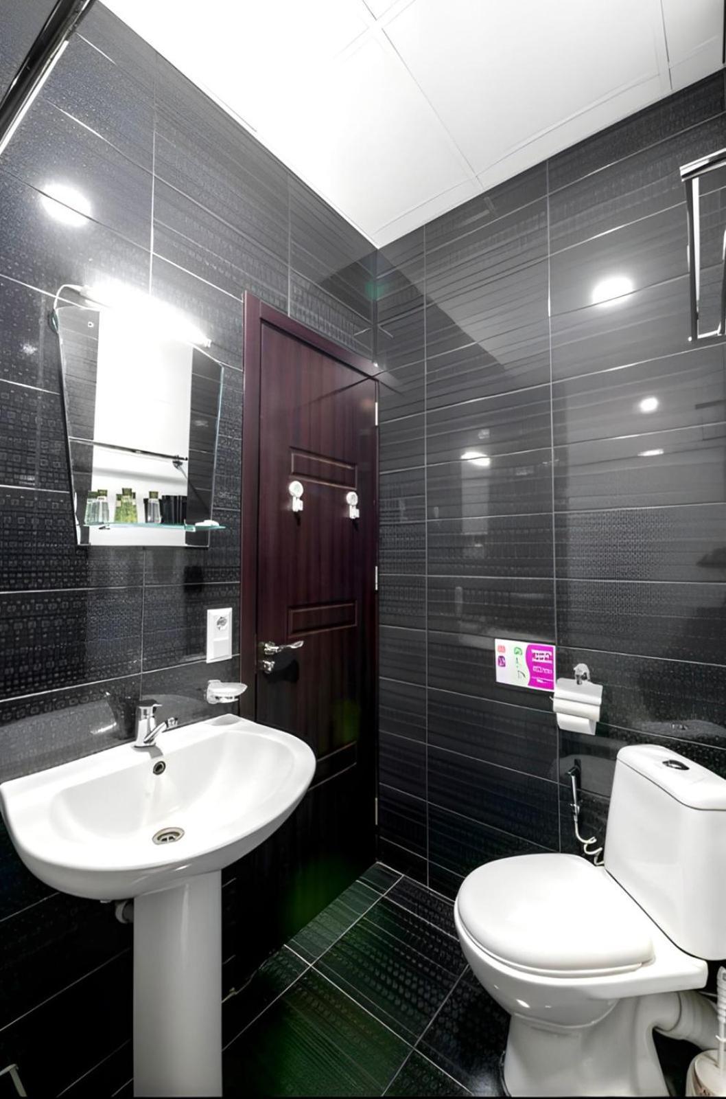 - Granada - Boutique Hotel - Tbilisi - Zewnętrze zdjęcie
