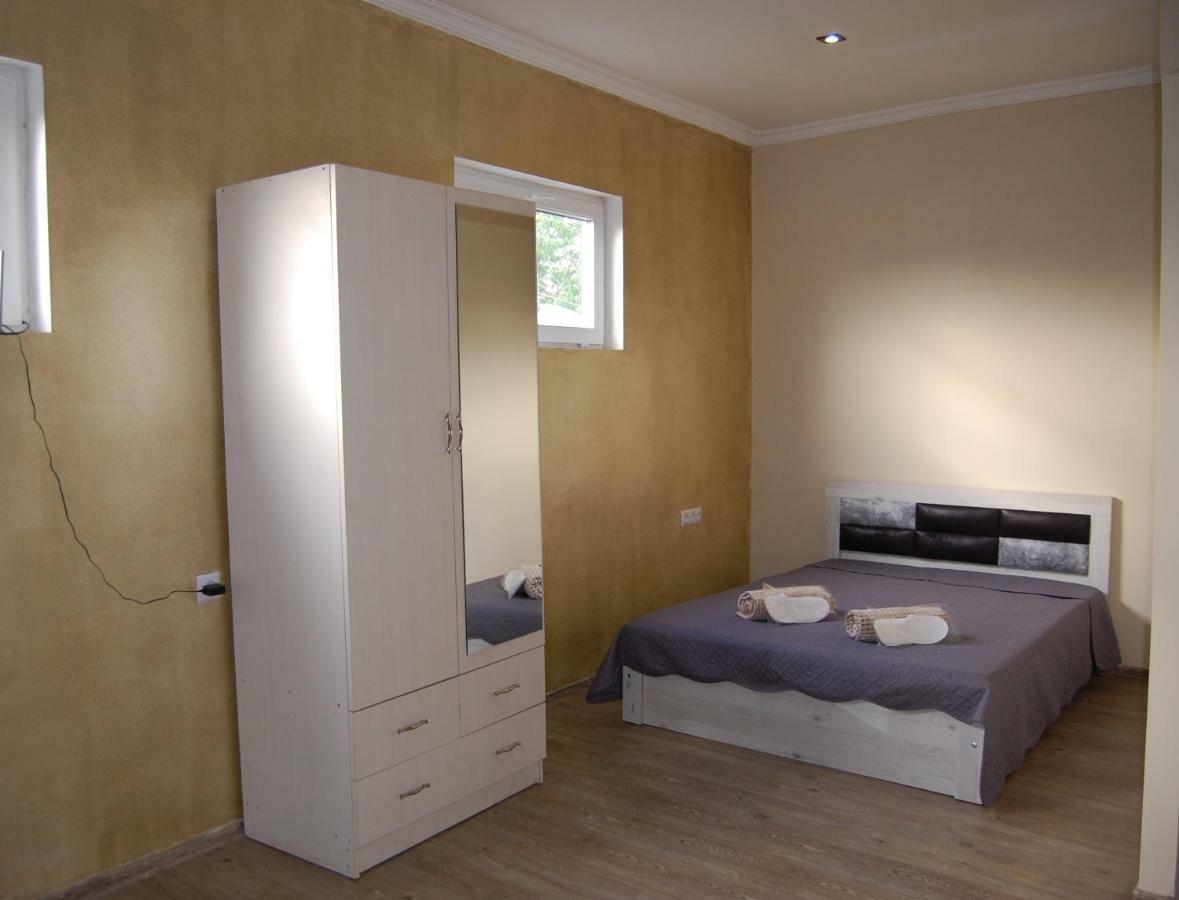 - Granada - Boutique Hotel - Tbilisi - Zewnętrze zdjęcie