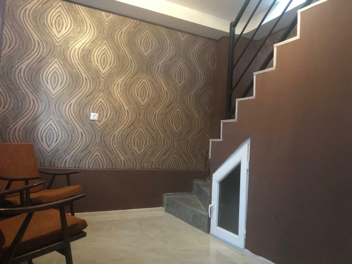 - Granada - Boutique Hotel - Tbilisi - Zewnętrze zdjęcie