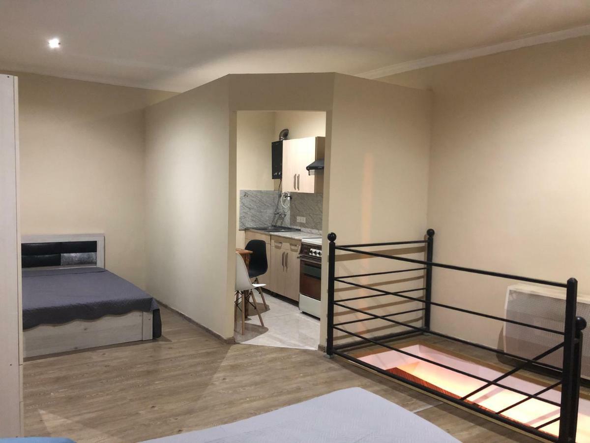 - Granada - Boutique Hotel - Tbilisi - Zewnętrze zdjęcie